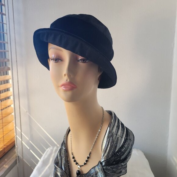 Vintage Style Giovannio Soft Black Velvet Bucket Hat - Picture 6 of 14